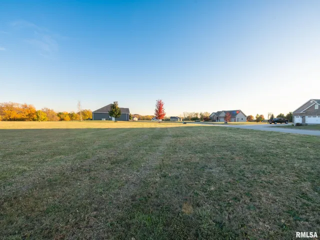 $61,000 | 116 Lost Creek Court, Pekin, IL 61554