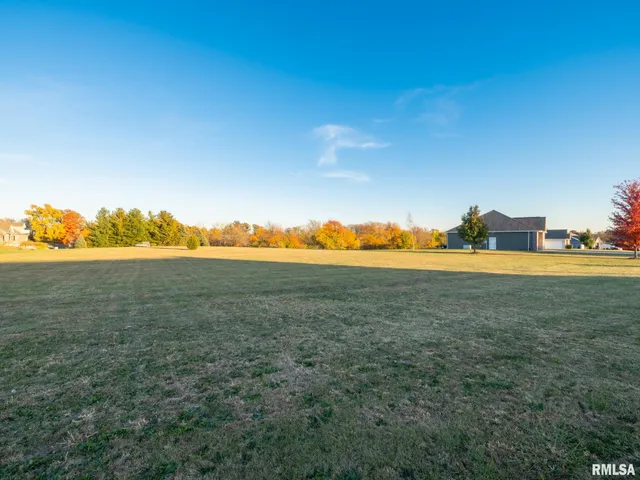 $61,000 | 116 Lost Creek Court, Pekin, IL 61554