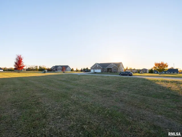 $61,000 | 116 Lost Creek Court, Pekin, IL 61554