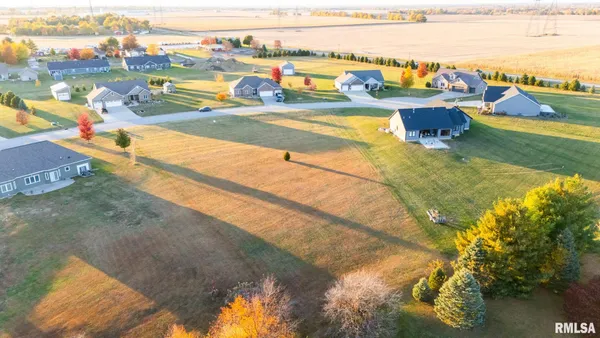 $61,000 | 116 Lost Creek Court, Pekin, IL 61554