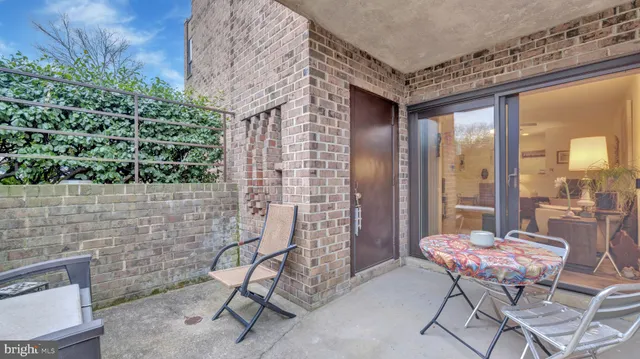 $250,000 | 20 Silverwood Circle, Unit 4, Annapolis, MD 21403