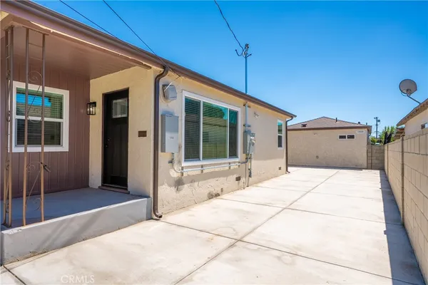 $990,000 | 13066-13068 Garber Street, Pacoima, CA 91331