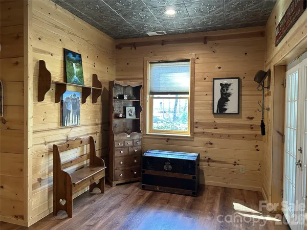 $1,135,000 | 3695 Highway 9, Mill Spring, NC 28756