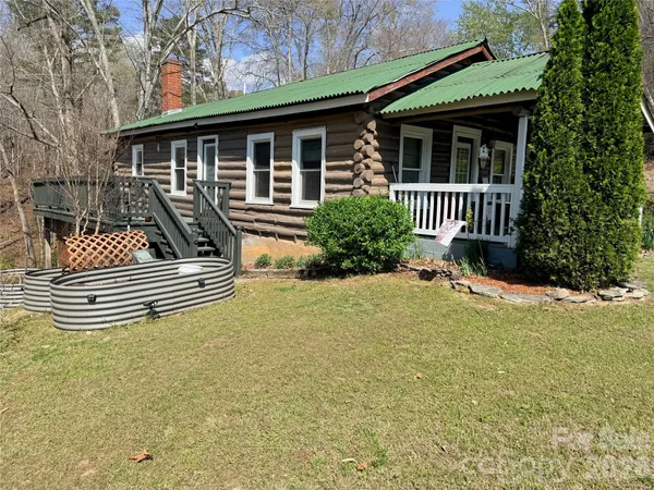 $1,135,000 | 3695 Highway 9, Mill Spring, NC 28756