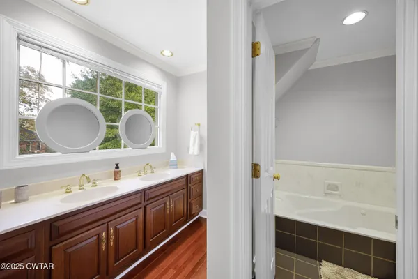 $900,000 | 119 Stonehenge Drive, Jackson, TN 38305