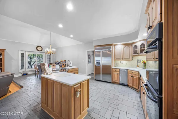 $900,000 | 119 Stonehenge Drive, Jackson, TN 38305