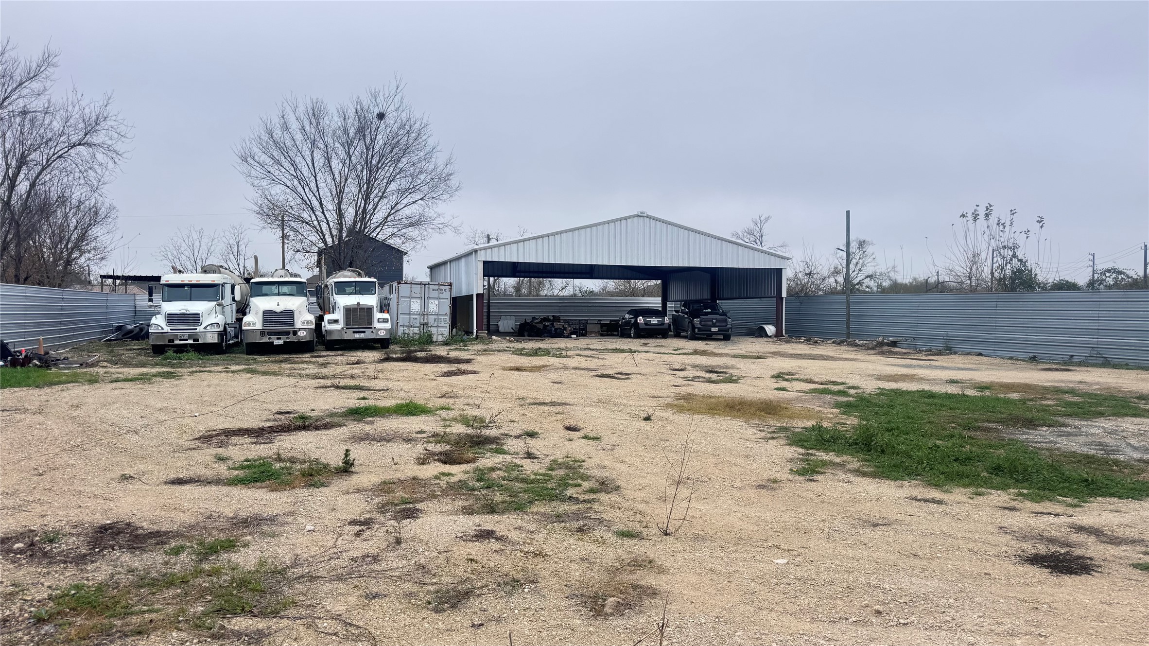 6315 Haight Street Houston, TX 77028 - Photo 2 of 23 a swimming pool with outdoor seating and yard