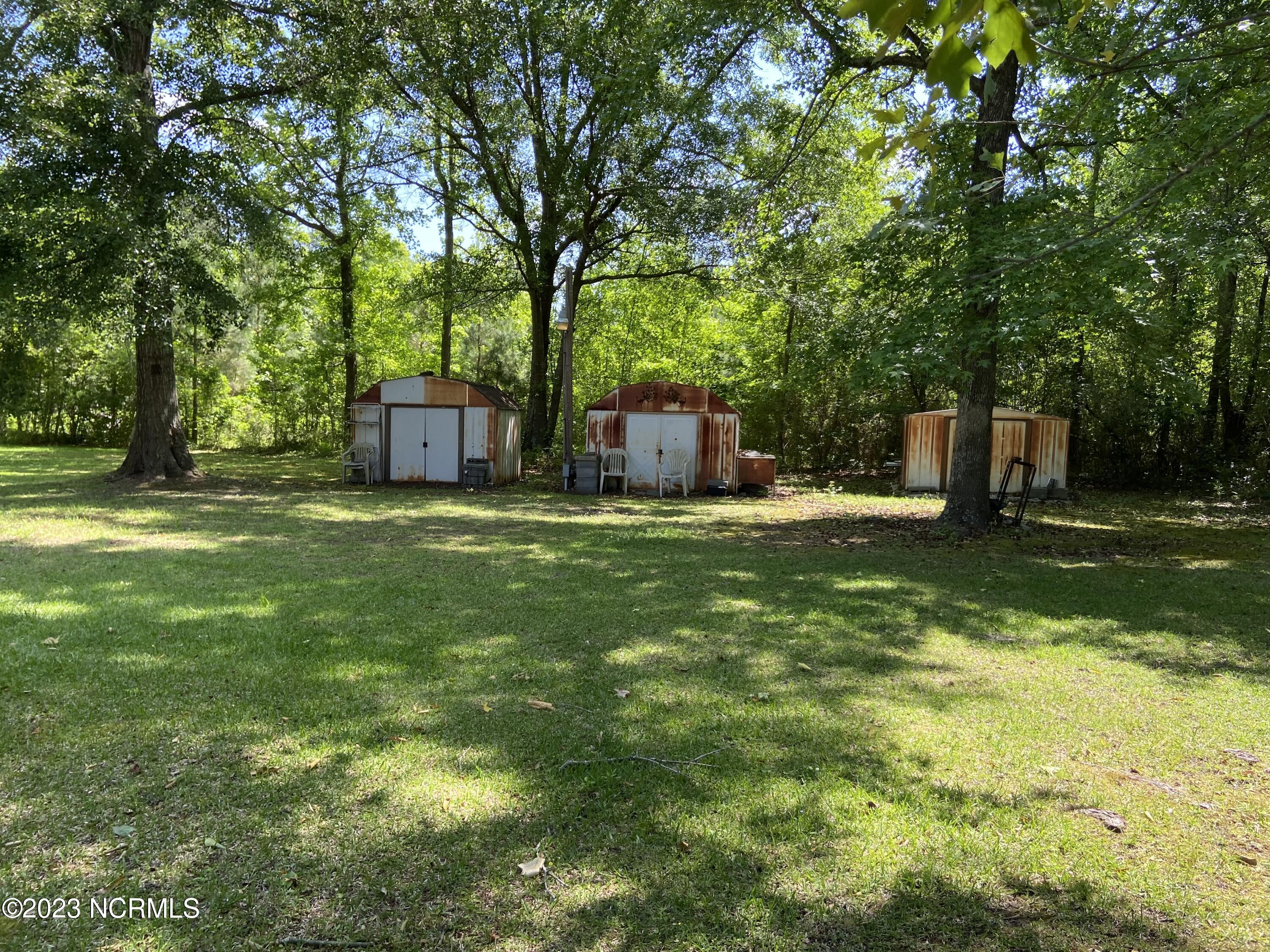 100 Memory Lane St. Helena, NC 28425 - Photo 5 of 12 IMG-4708