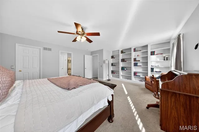 $330,000 | 1075 Fenton Park Drive, Fenton, MO 63026