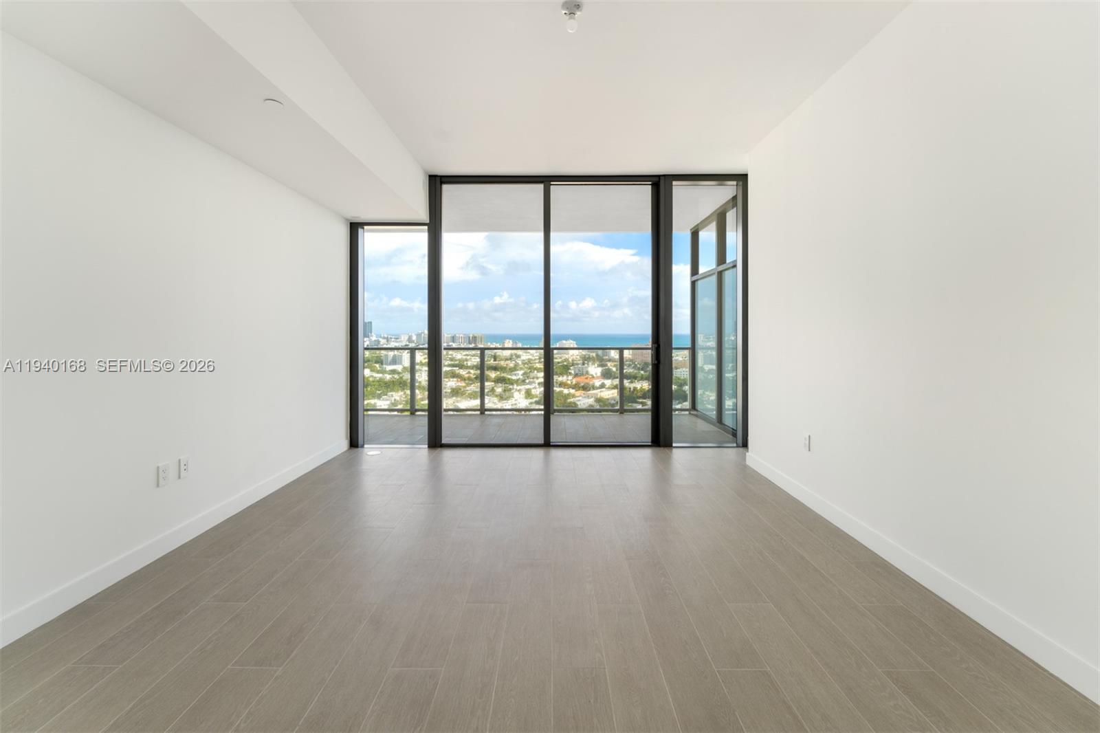 500 Alton Road, Unit 2207 Miami Beach, FL 33139 - Photo 9 of 16