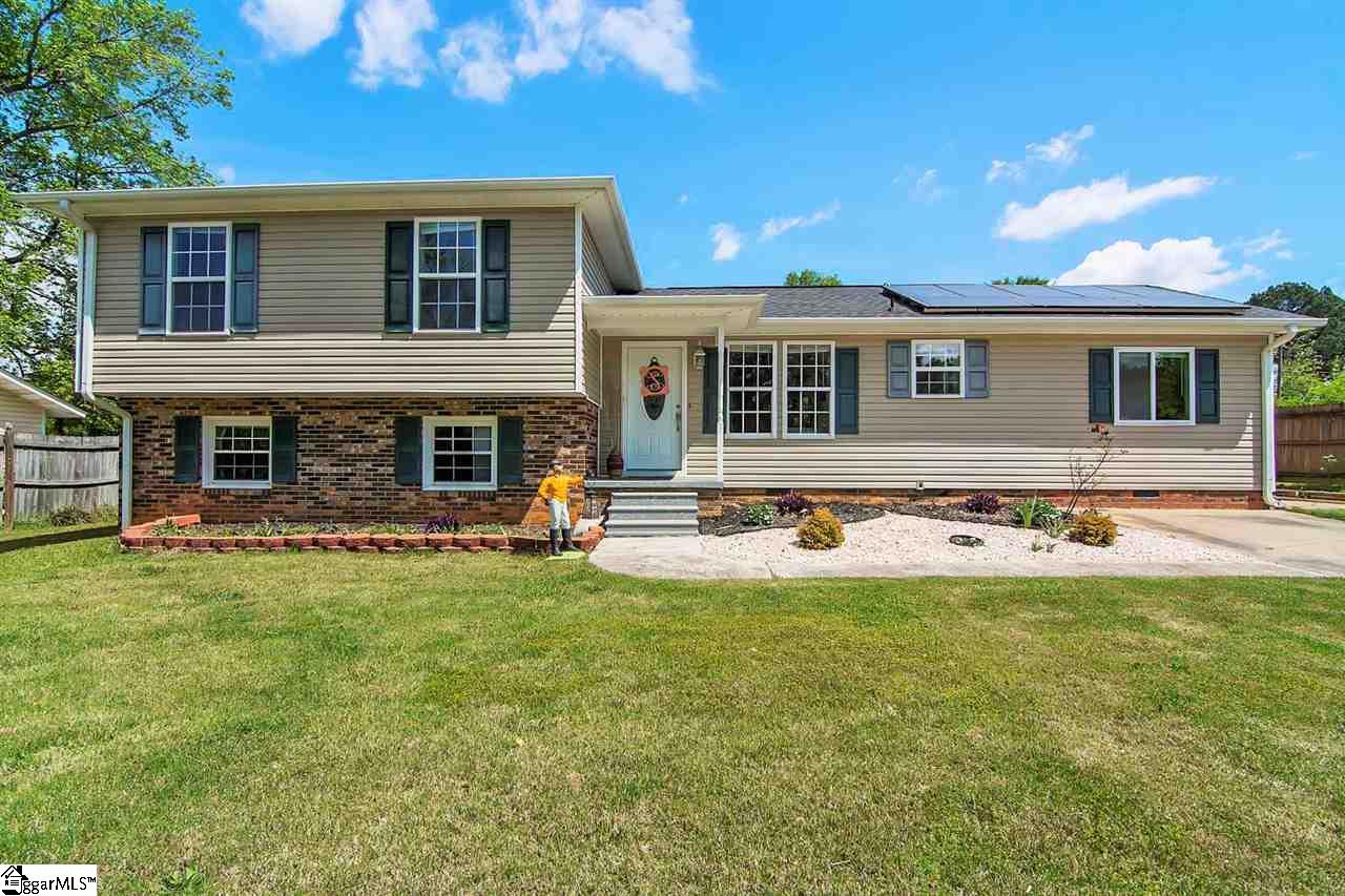 207 Brookmere Road Simpsonville, SC 29681 - Photo 1 of 29 Gallery Image 1