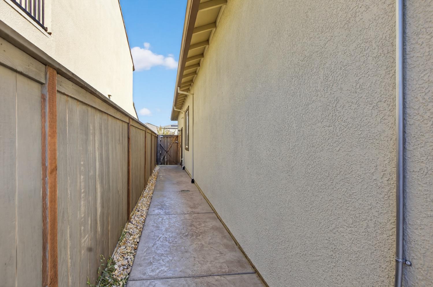 5603 Drifton Way Sacramento, CA 95835 - Photo 43 of 49 a view of a pathway of a building