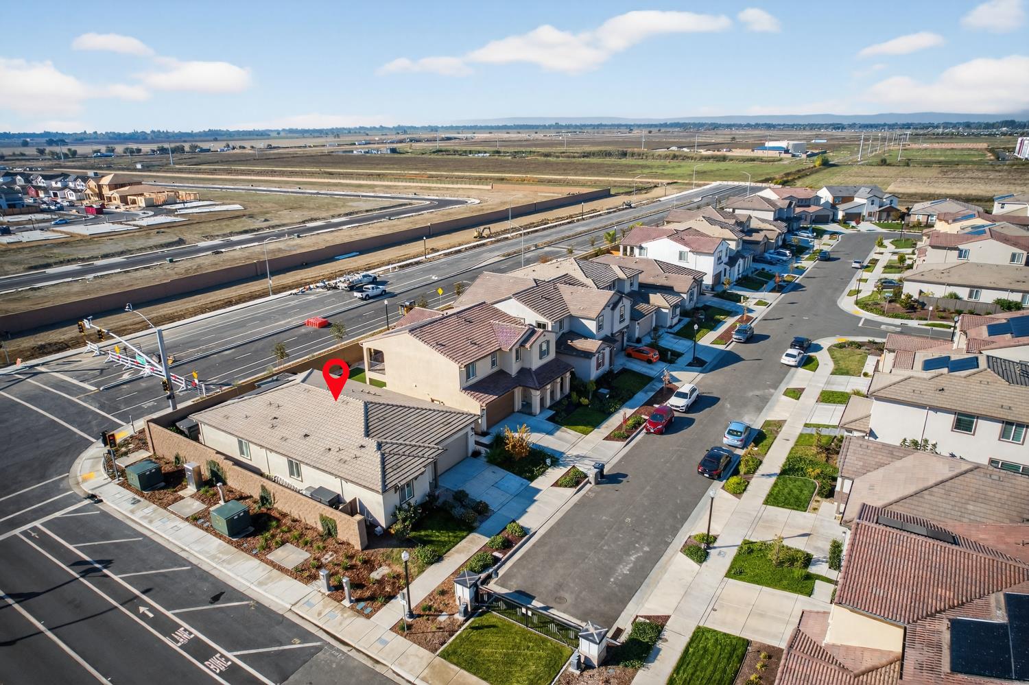 5603 Drifton Way Sacramento, CA 95835 - Photo 47 of 49 a view of an ocean and a city
