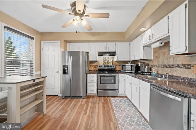 $324,900 | 646 Corsica Avenue, Bear, DE 19701