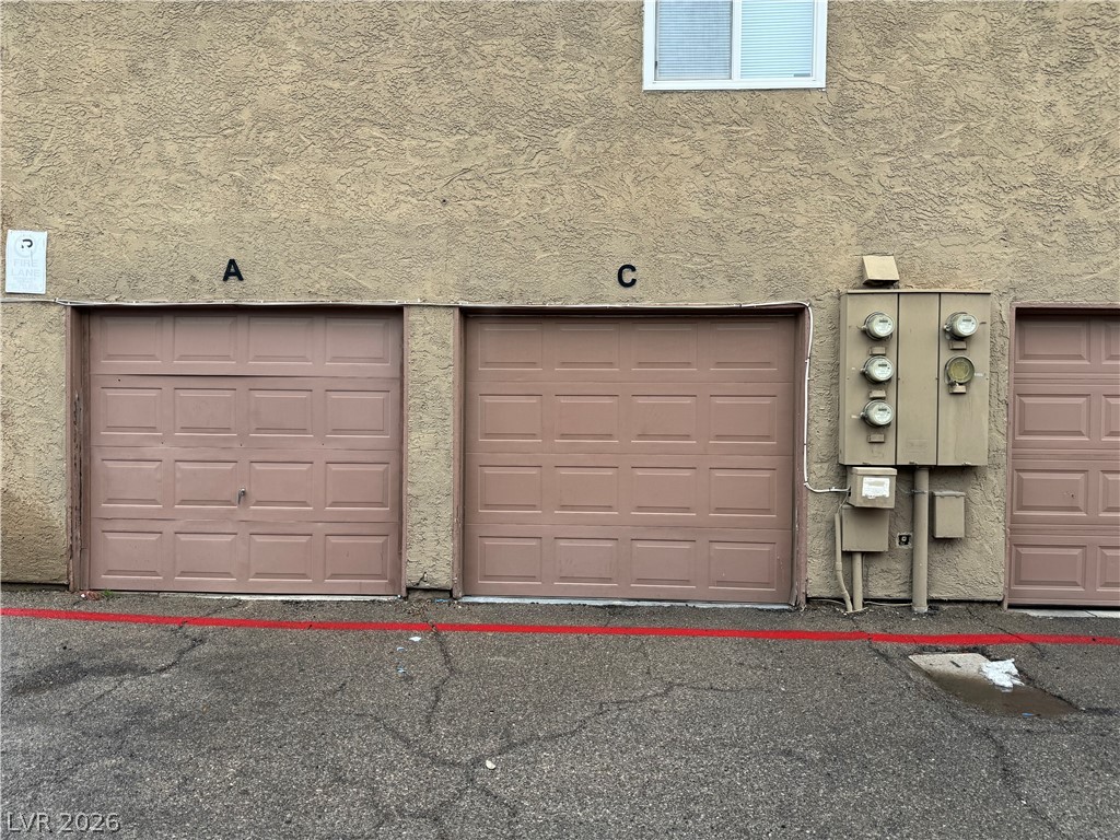 574 Roxella Lane, Unit C Las Vegas, NV 89110 - Photo 2 of 11