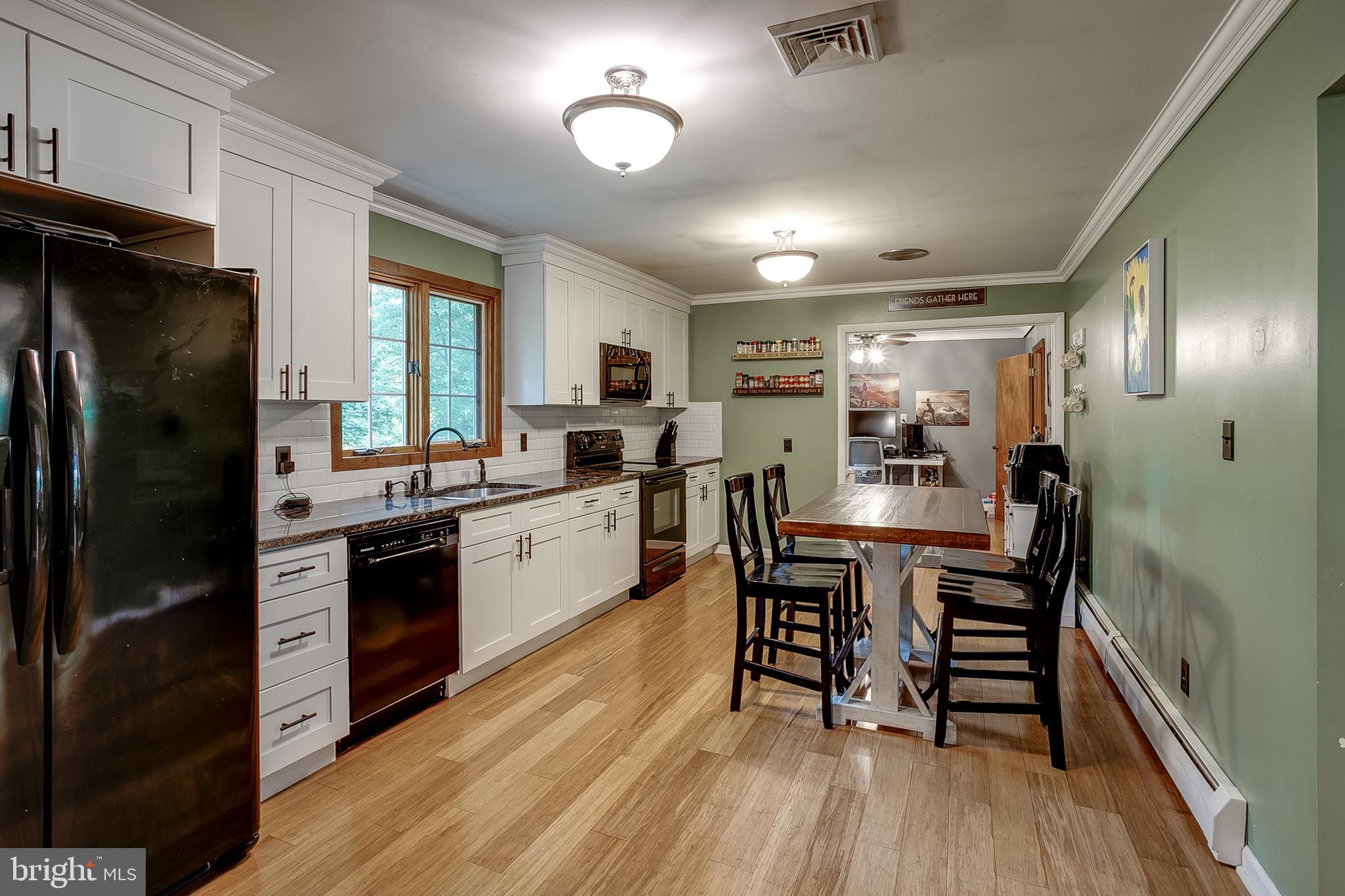 460 Pemberton Bypass Pemberton, NJ 08068 - Photo 17 of 41 Kitchen