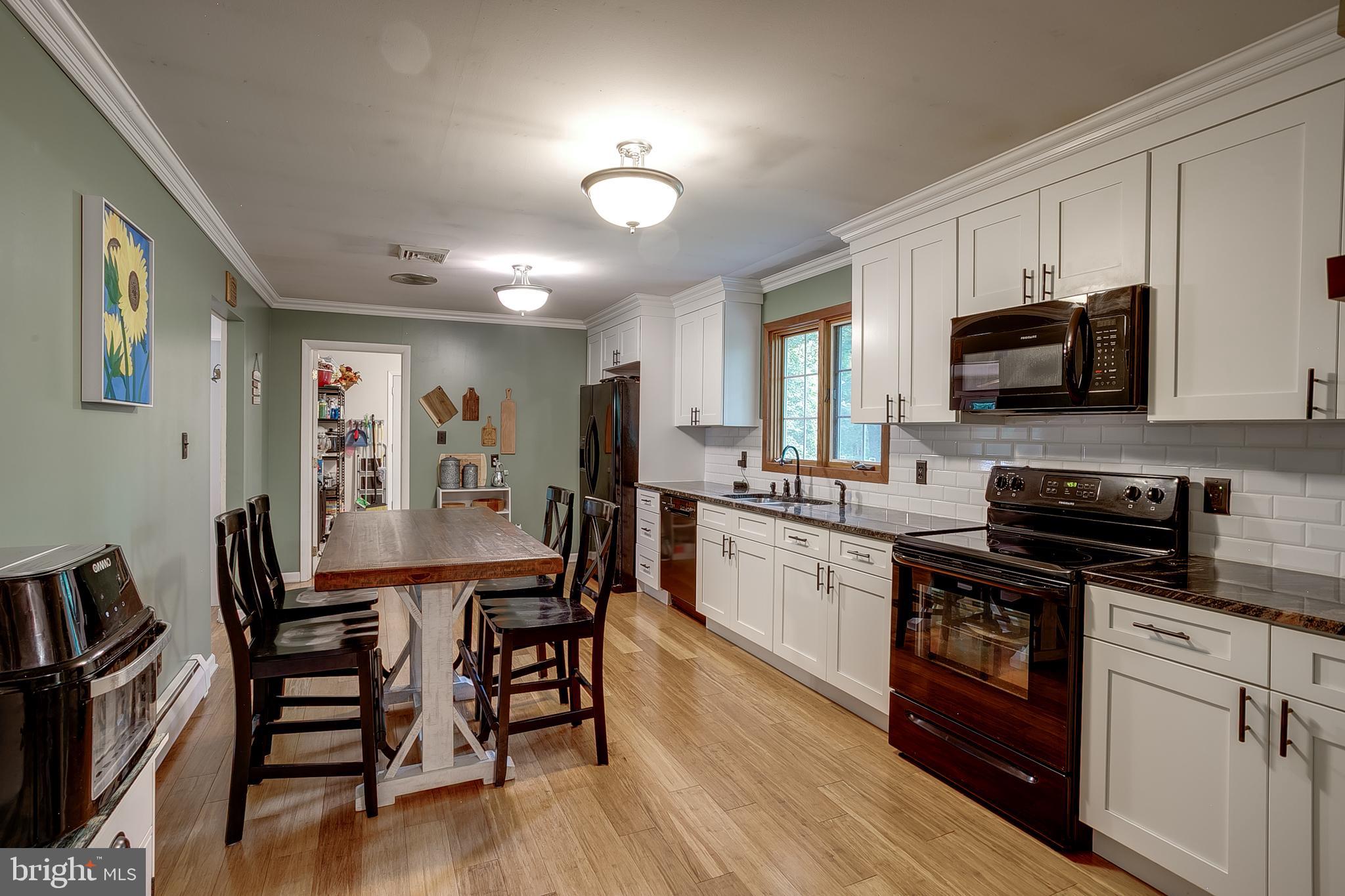 460 Pemberton Bypass Pemberton, NJ 08068 - Photo 18 of 41 Kitchen