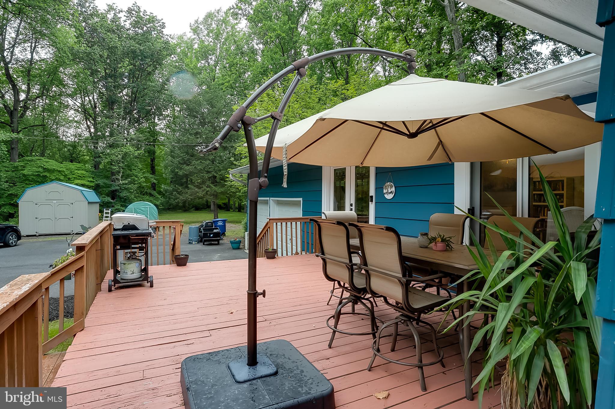 460 Pemberton Bypass Pemberton, NJ 08068 - Photo 7 of 41 Custom Deck