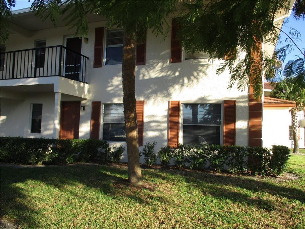 9905 Three Lakes Circle, Unit 12D Boca Raton, FL 33428 - Photo 2 of 8