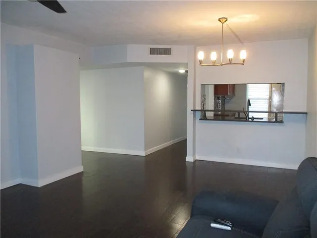 $2,650 | 9905 Three Lakes Circle, Unit 12D, Boca Raton, FL 33428