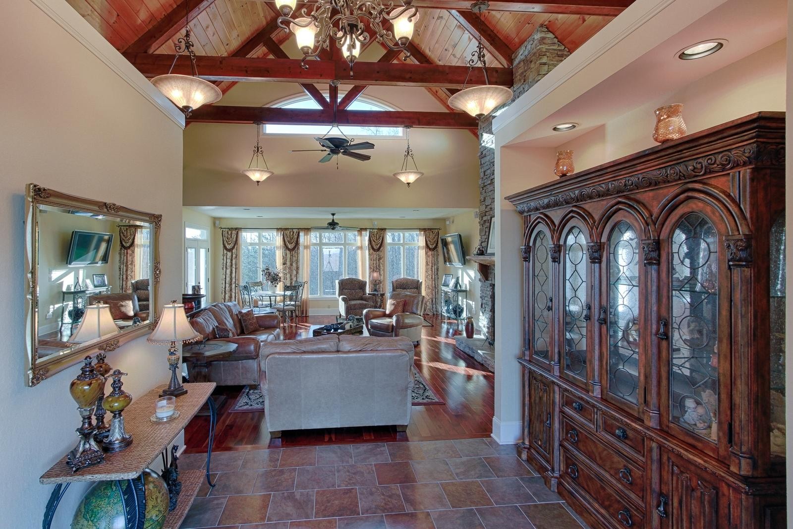 Gallery Image 7