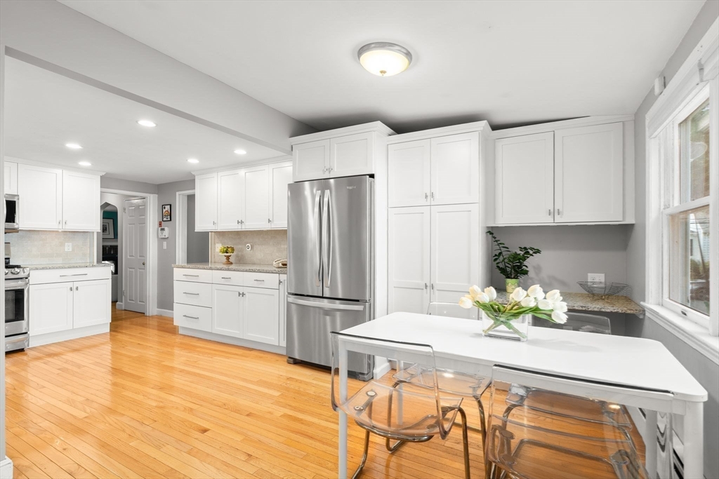 15 University Road Arlington, MA 02474 - Photo 11 of 39