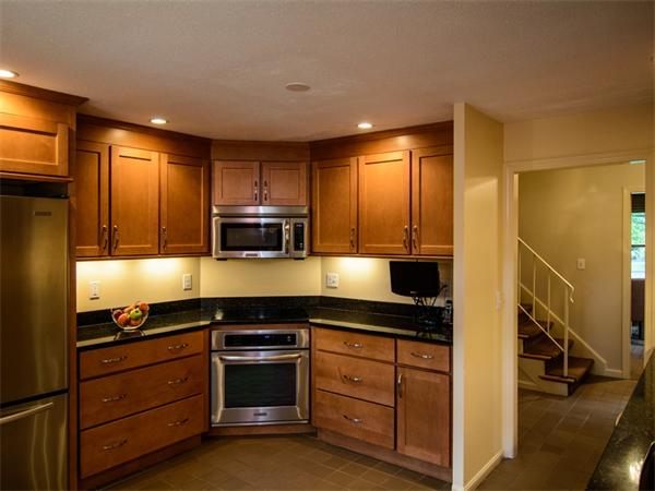 8 Jefferson Road Westborough, MA 01581 - Photo 12 of 30 Gallery Image 12