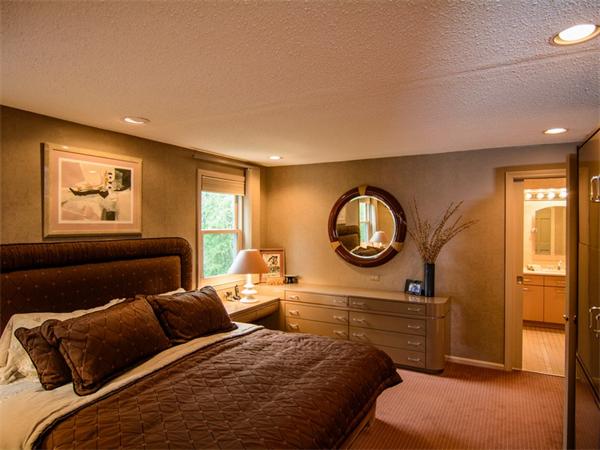 8 Jefferson Road Westborough, MA 01581 - Photo 19 of 30 Gallery Image 19