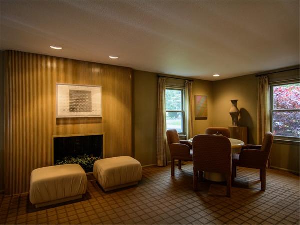 8 Jefferson Road Westborough, MA 01581 - Photo 4 of 30 Gallery Image 4