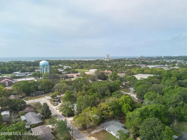 $265,000 | 323 Carter Road, Biloxi, MS 39531