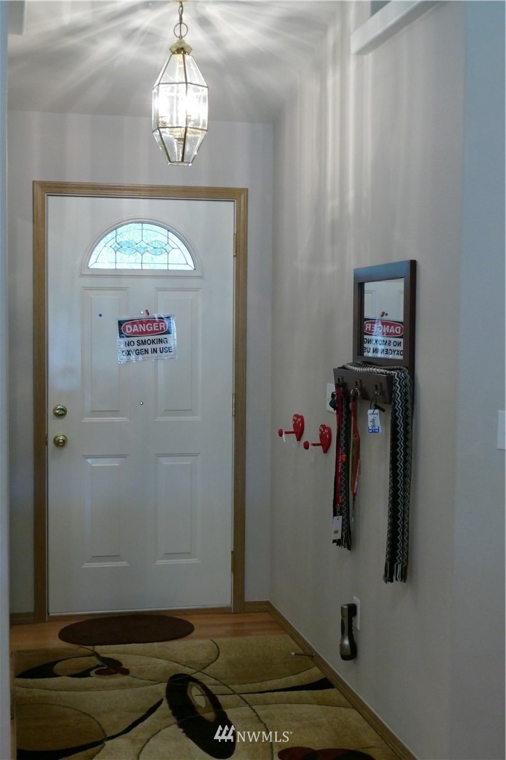 17411 Privet Court Southwest Rochester, WA 98579 - Photo 5 of 25