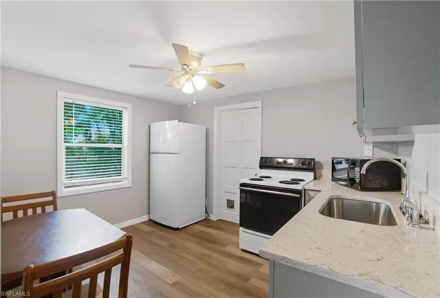 $1,299,900 | 2662-2656 Mangrove Street, Naples, FL 34112