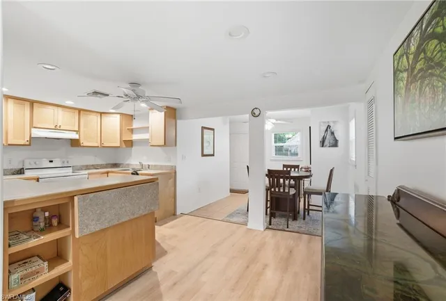 $1,299,900 | 2662-2656 Mangrove Street, Naples, FL 34112