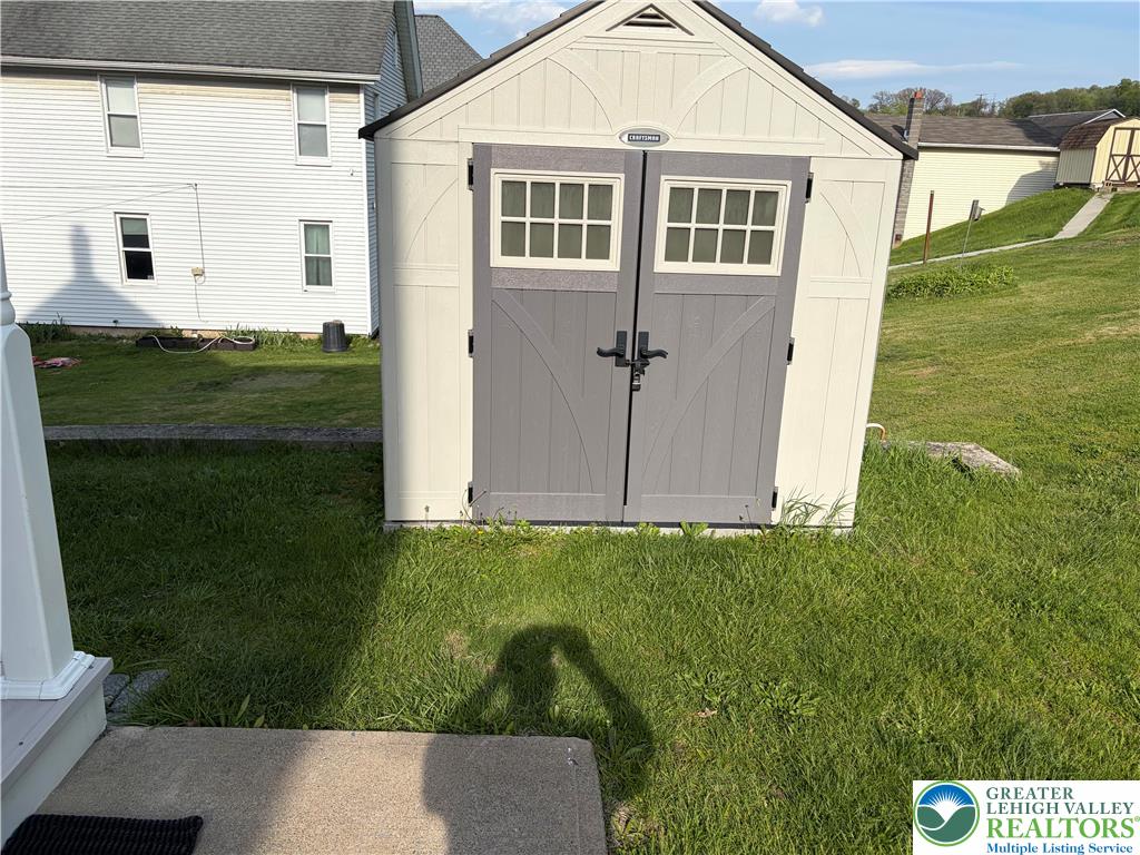 3442 Main Street Slatington, PA 18080 - Photo 4 of 25