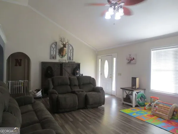$324,000 | 445 Southside Drive, Lyons, GA 30436