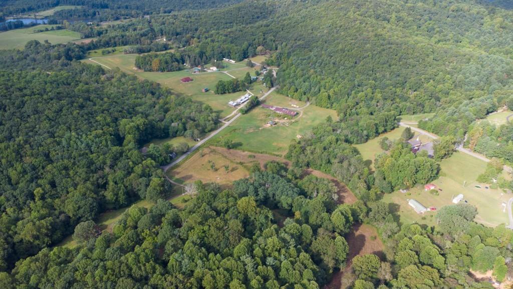 239 Glenn Elliott Road Suches, GA 30572 - Photo 11 of 28