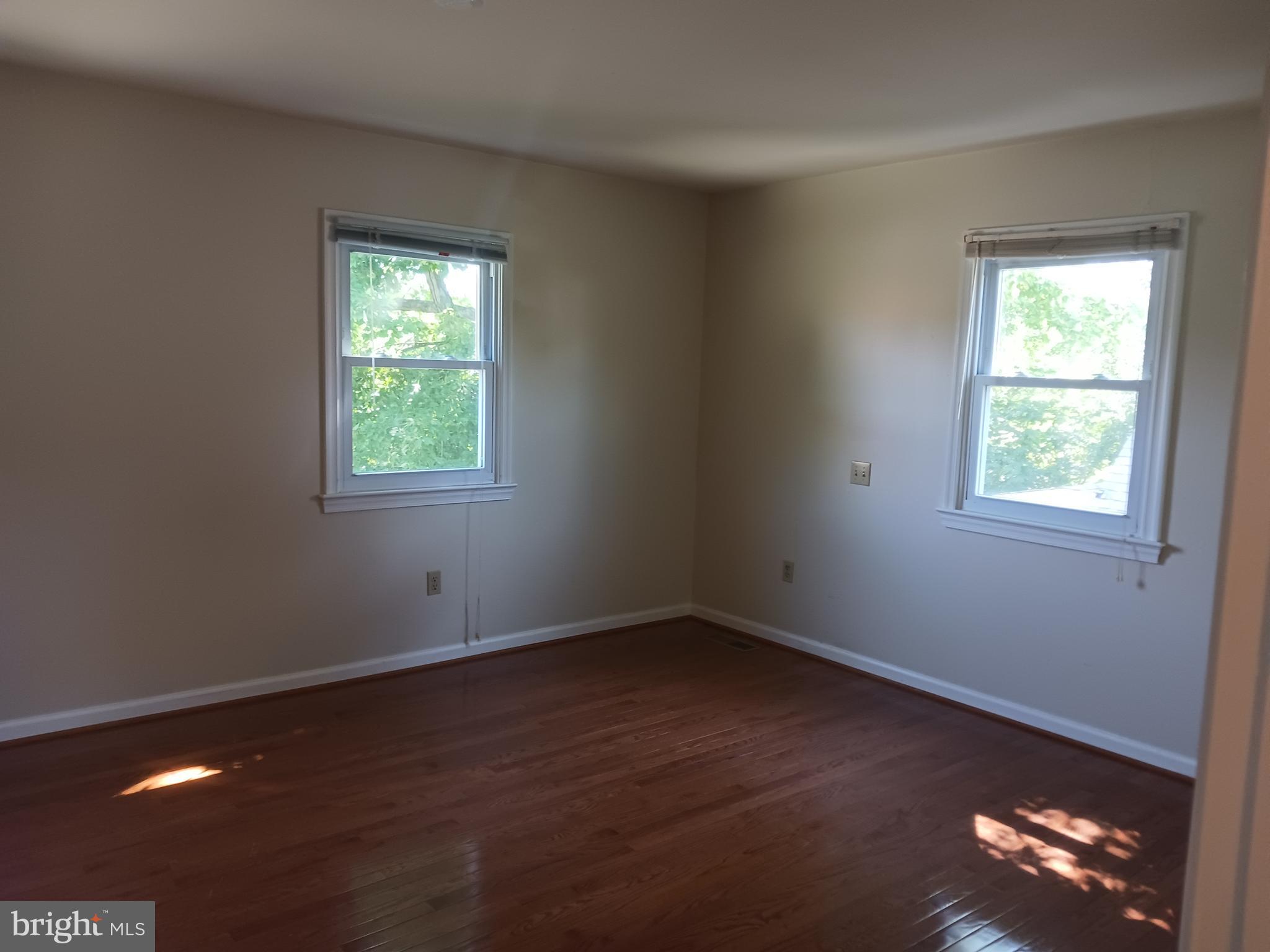 11110 Midvale Road Kensington, MD 20895 - Photo 25 of 32 bedroom with 2 windows