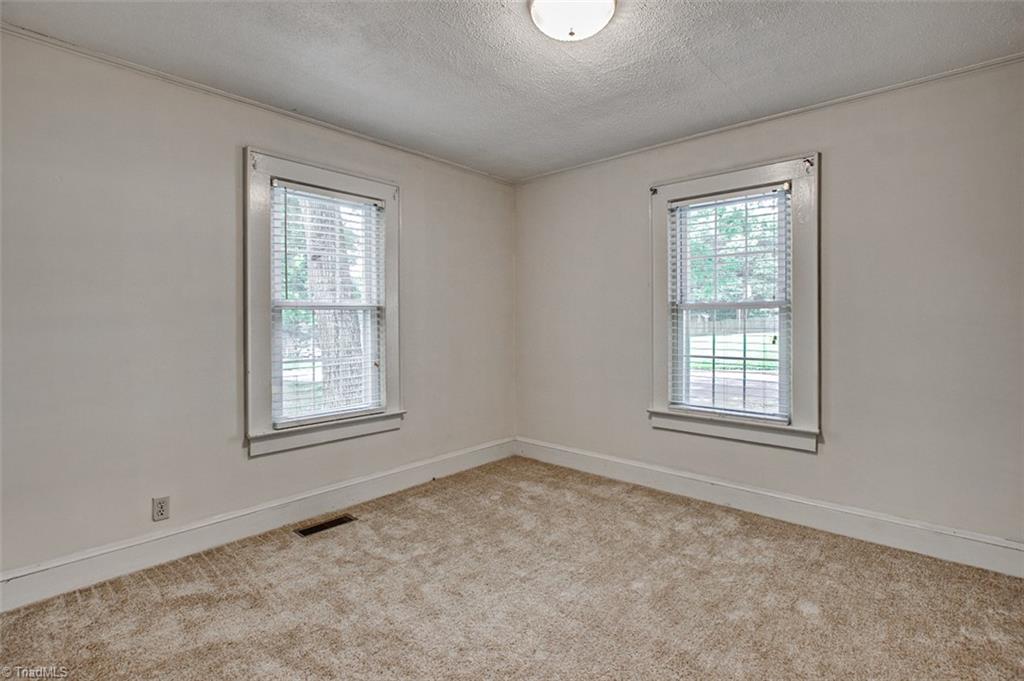 339 Ridgecrest Road Asheboro, NC 27203 - Photo 11 of 20 Bedroom