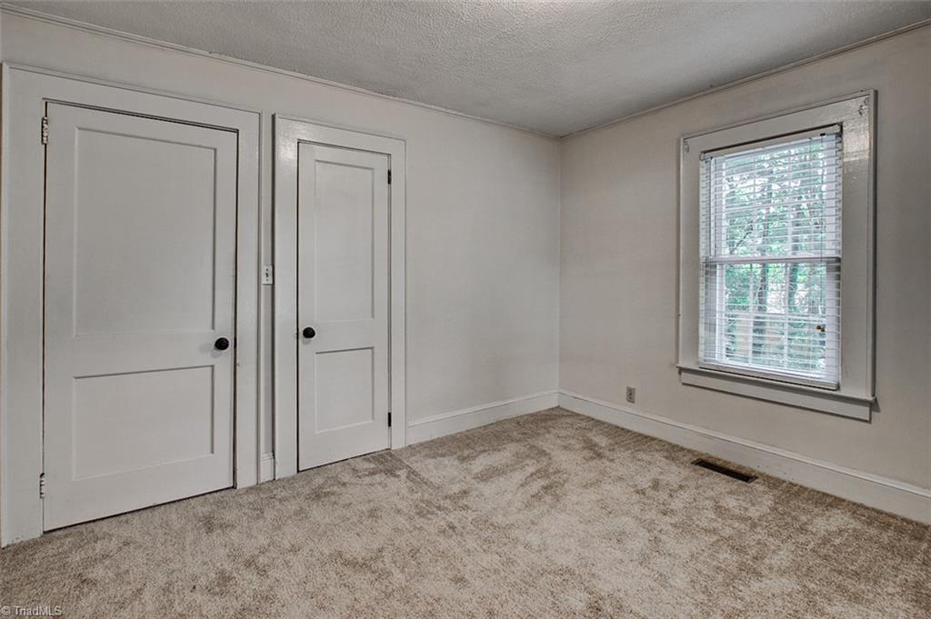 339 Ridgecrest Road Asheboro, NC 27203 - Photo 12 of 20 Gallery Image 12