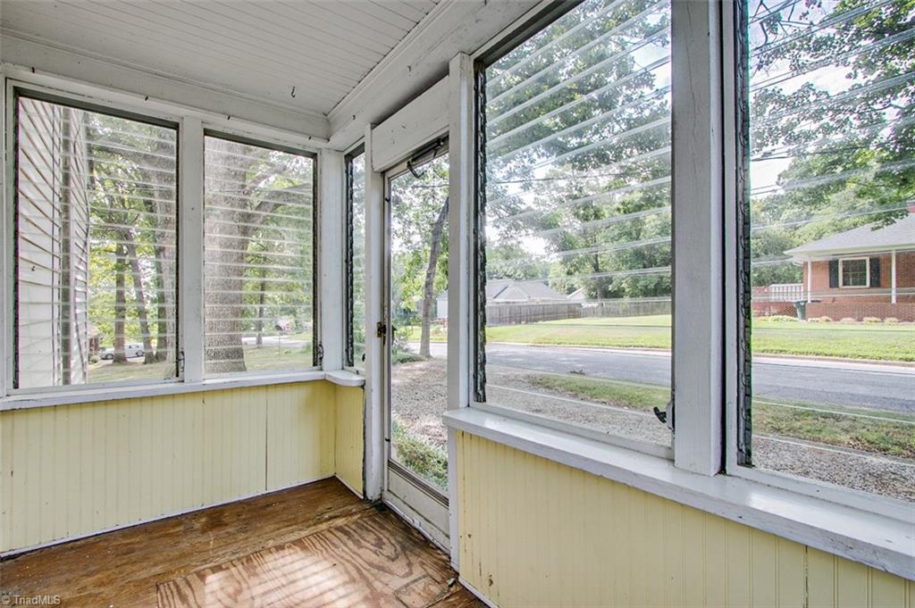 339 Ridgecrest Road Asheboro, NC 27203 - Photo 17 of 20 Enclosed sun porch - not counted in finished square footage