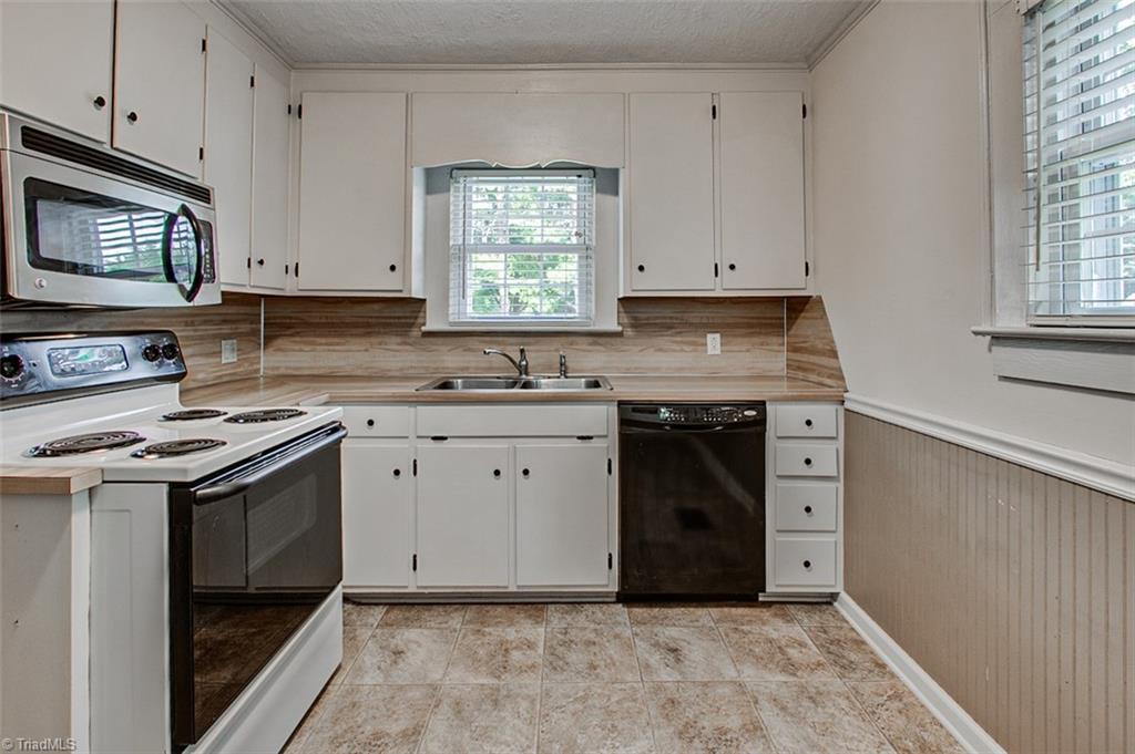 339 Ridgecrest Road Asheboro, NC 27203 - Photo 8 of 20 Gallery Image 8