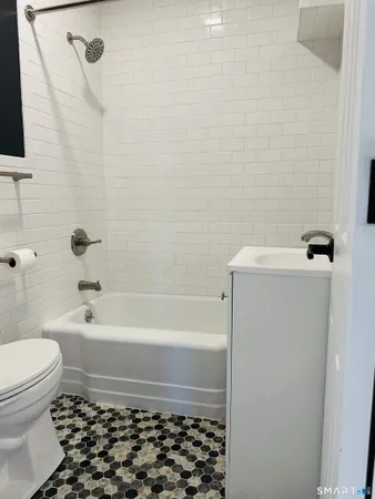 $2,150 | 67 Burke Street, Hamden, CT 06514