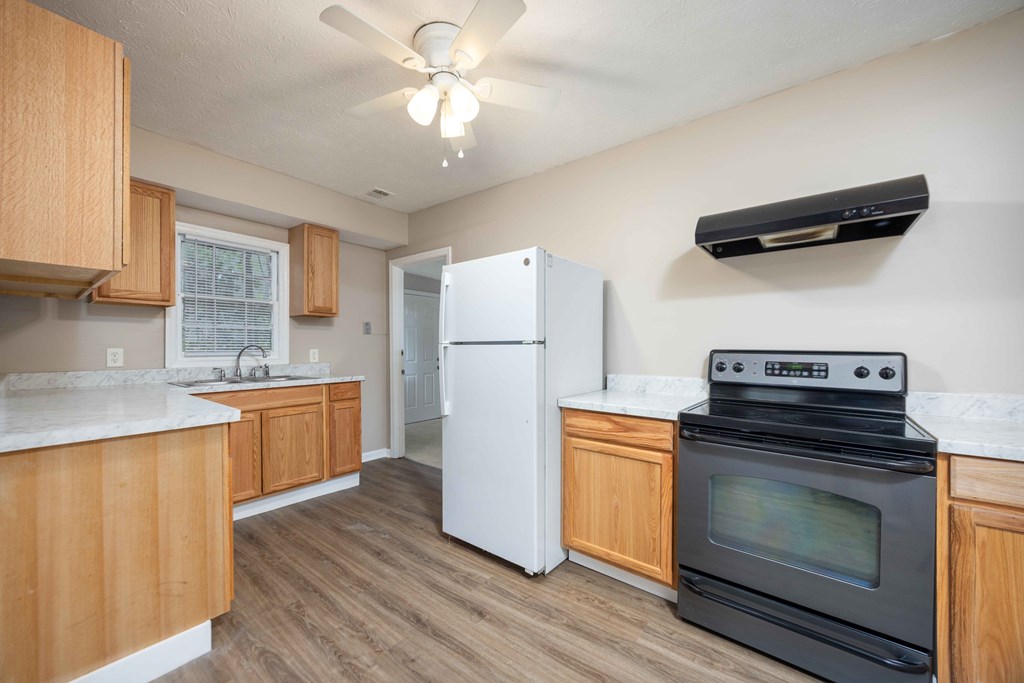 4397 Old Macon Road Columbus, GA 31907 - Photo 3 of 17 kitchen