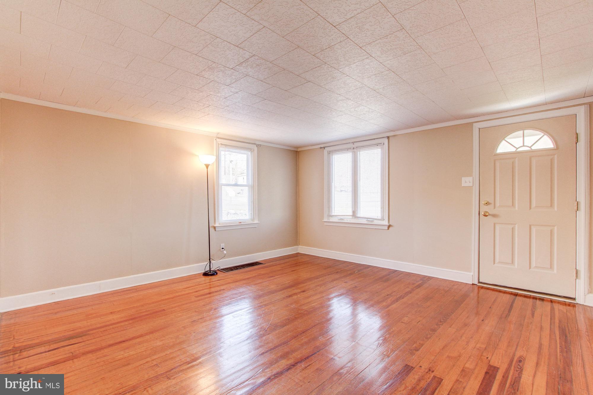 2182 Windsor Road Windsor, PA 17366 - Photo 2 of 26