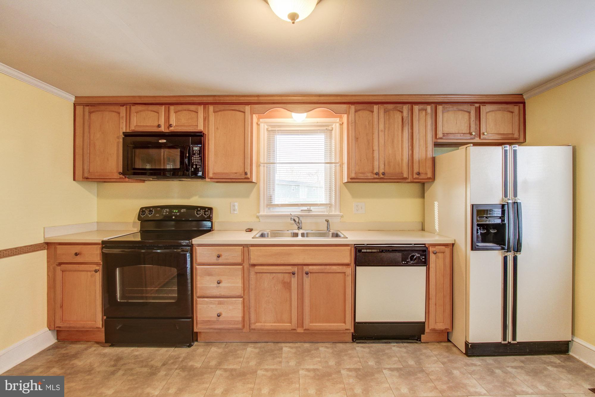 2182 Windsor Road Windsor, PA 17366 - Photo 7 of 26