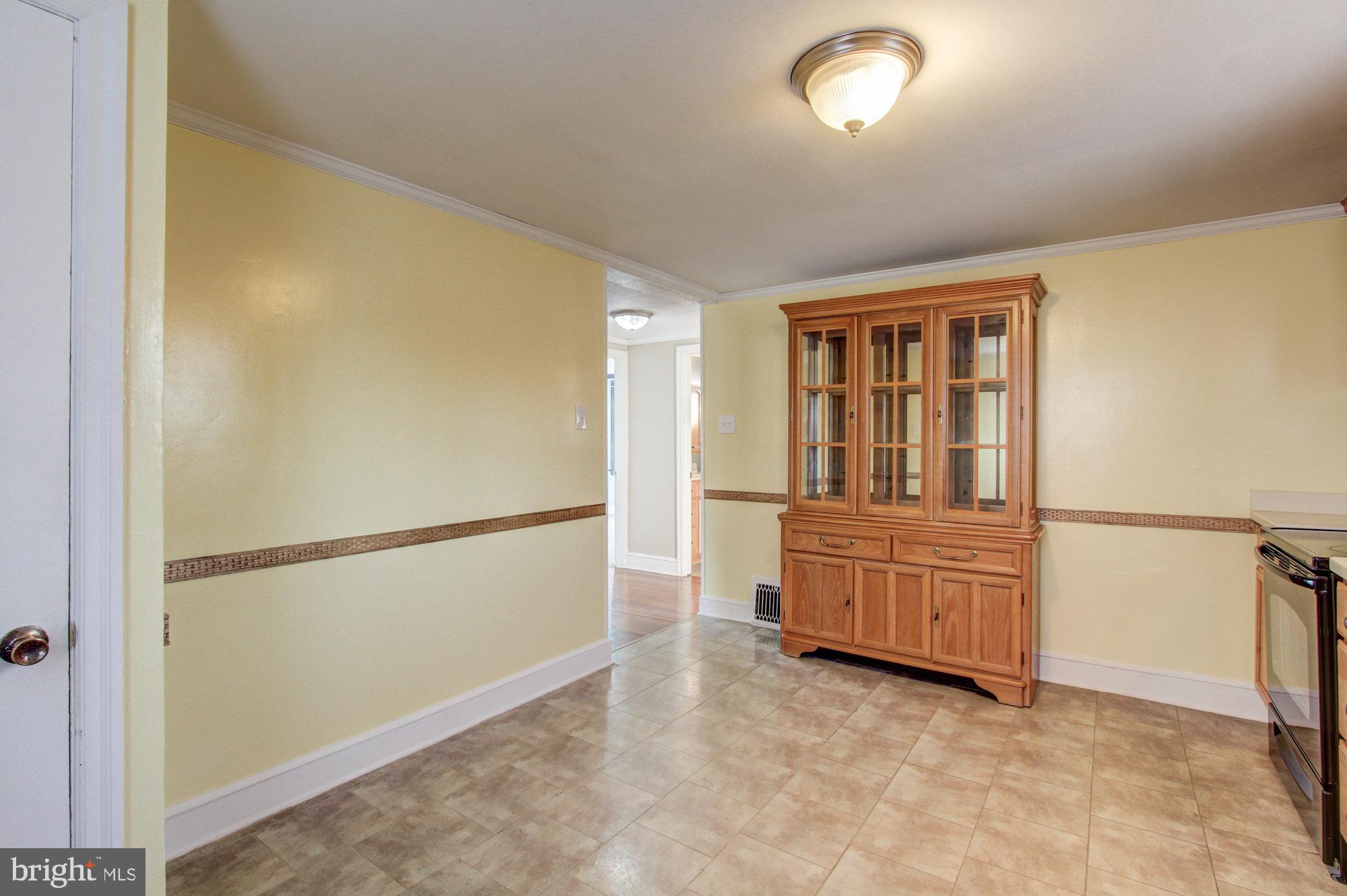 2182 Windsor Road Windsor, PA 17366 - Photo 9 of 26