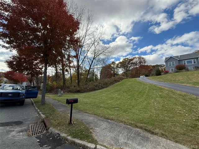 $150,000 | 20 Watkins Drive, Walden, NY 12586