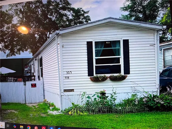 $99,000 | 245 Manton Street, Pawtucket, RI 02861