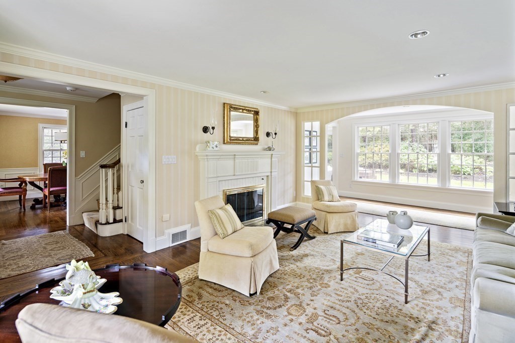35 Rosalie Road Newton, MA 02459 - Photo 7 of 36 Gallery Image 7