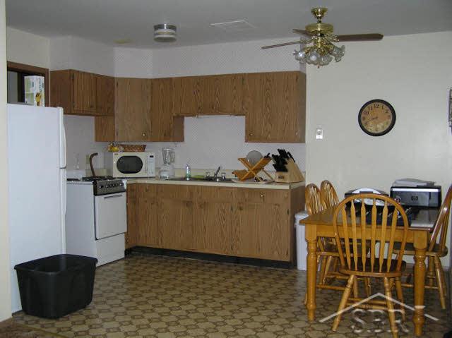 1506 West Midland Road Auburn, MI 48611 - Photo 6 of 14 20030281-5.JPG